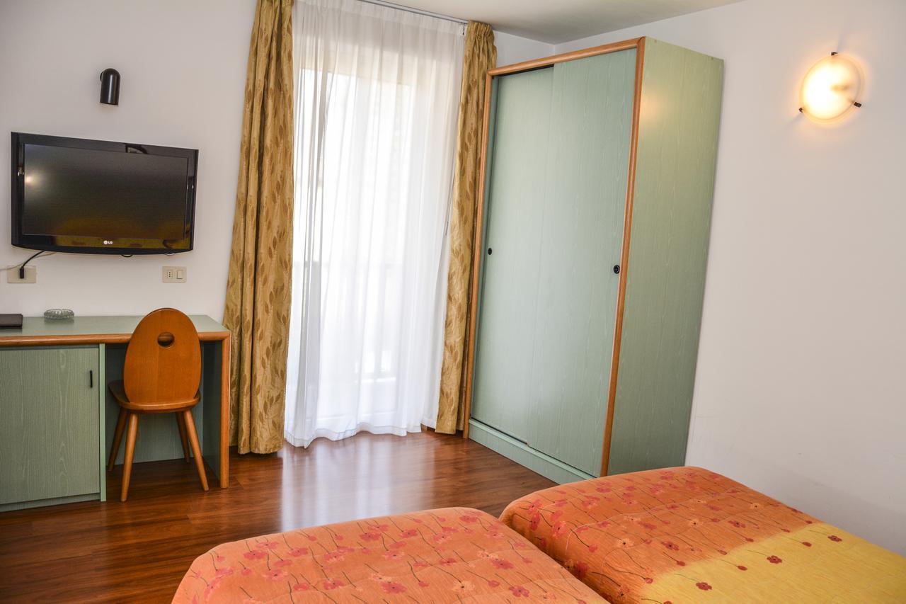 Hotel Sport Pieve Di Ledro Kültér fotó