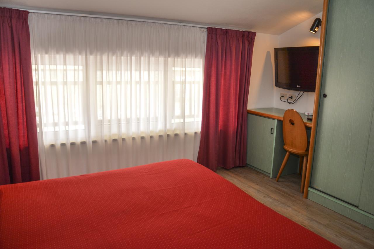Hotel Sport Pieve Di Ledro Kültér fotó